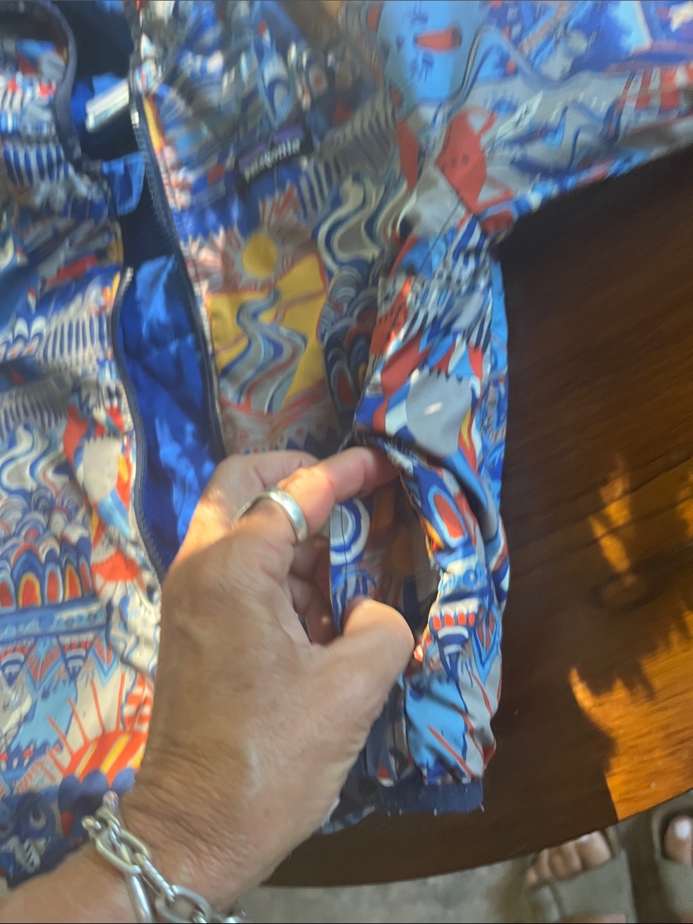 Patagonia Reversible Blue Patterned Hooded Jacket 3T - Picture 9 of 11